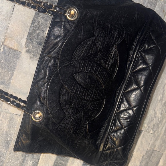 Fashionable Black Leather Chain Shoulder Bag - Picture 10 of 10